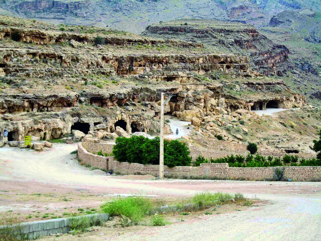 بزرگ‌ترین غار دست‌ساز جهان در ایران