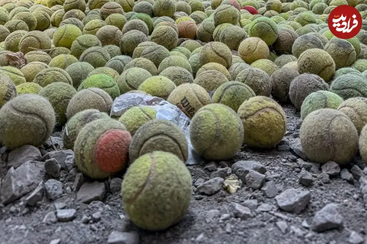 تصاویر| ساختمان متروکه عجیبی در بلژیک با ده هزار توپ تنیس