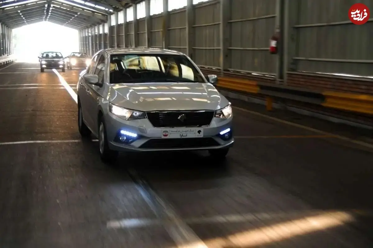 جدول؛ قیمت محصولات ایران‌خودرو امروز یکشنبه ۲۳ آذر ۱۴۰۴؛ جهش قیمت تارا در بازار خودرو