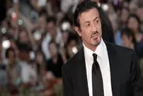 عکس| سفر در زمان؛ «سیلوستر استالونه» در لندن؛ سال 1360