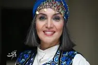 عکس| سفر زمان؛ تیپ و چهرۀ جالب «الهام پاوه‌نژاد» در تئاتر «خوشدلان»