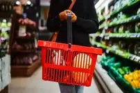 هشدار جدی وزارت بهداشت درباره تشدید گرانی و دسترسی سخت 5 دهک‌ به اقلام ضروری