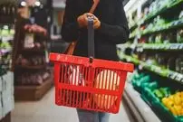 هشدار جدی وزارت بهداشت درباره تشدید گرانی و دسترسی سخت 5 دهک‌ به اقلام ضروری