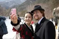 عکس| سفر زمان؛ «سوسانو» با لباس عروس در پشت‌صحنه سریال «شفاخانۀ جهانی»