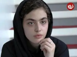 عکس| سفر در زمان؛ «ریحانه پارسا» در 21 سالگی و در حاشیه یک نمایش؛ سال 98