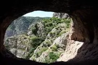 عکس؛ غار تمتمان یادگار ۴۰ هزار ساله انسان نخستین در آذربایجان غربی