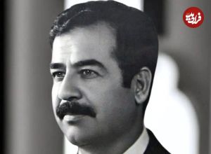 عکس| سفر در زمان؛ «صدام» با لباس احرام در کنار کعبه؛ دهه 60