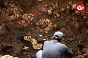 گنج «کوزه‌ها و طلاها» از مقبرۀ هزارساله بیرون آمد