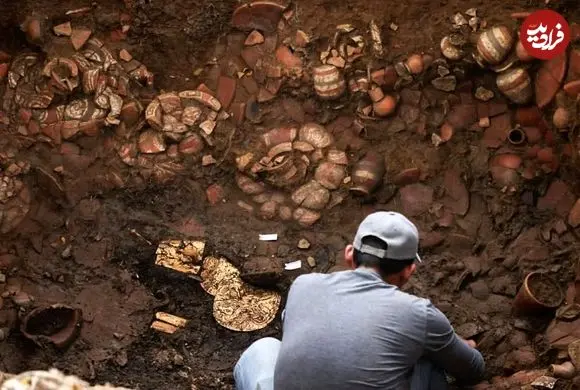گنج «کوزه‌ها و طلاها» از مقبرۀ هزارساله بیرون آمد