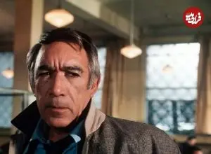 عکس| سفر در زمان؛ «آنتونی کوئین» در صحنه‌ای از فیلم «باد وحشی است»؛ سال 1335