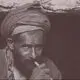 عکس| سفر زمان؛ تصویری از یک مغازه‌دار ایرانی پشت دخل مغازه‌اش؛ 145 سال قبل