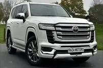 (ویدئو) رونمایی دیدنی از تویوتا لندکروز LC300 مدل 2024 برای اولین بار در ایران