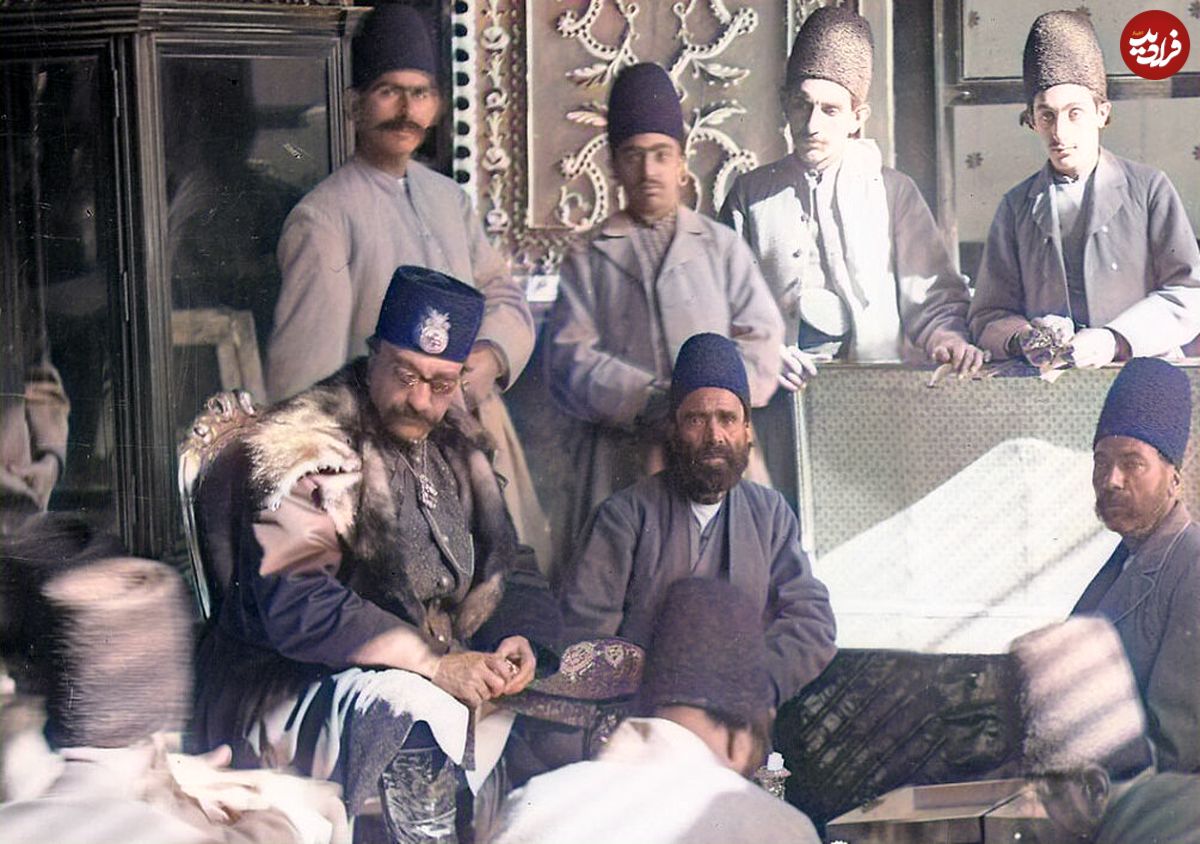 ناصرالدین شاه، جواهرات و کیسه‌های پول؛ ۲ عکسِ کمتر دیده‌شده