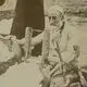 عکس| سفر زمان؛ «پنبه‌زن پیر و پنبه‌زن جوان» در حال کار؛ دوران قاجار