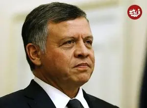 عکس| سفر در زمان؛ «ملک عبدالله دوم، پادشاه اردن» در مراسم معرفی دولت جدید؛ سال 1377