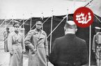 عکس؛ سفر در زمان؛ «رضاخان در حال کار کردن با مسلسل در کرمانشاه»؛ سال 1293
