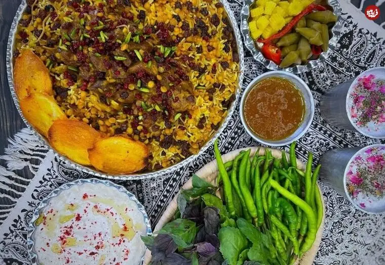این پلو را دامغانی ها در فصول سرد سال طبخ می کنند