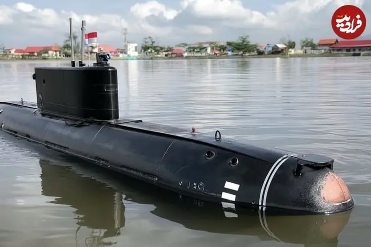 ببینید| مراحل ساخت یک زیردریایی کنترل از راه دور خلاقانه در اندونزی