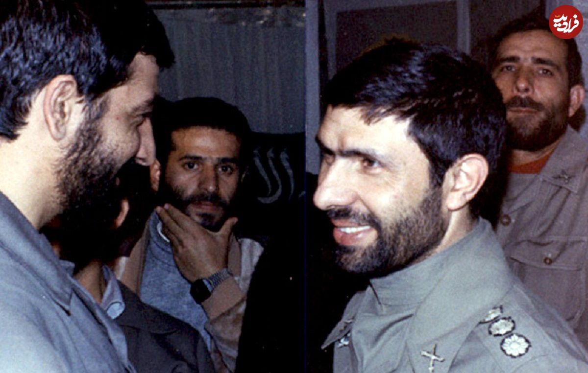 عکس؛ سفر در زمان؛ «صیاد شیرازی در کنار همسر، فرزندان و دامادش در حرم امام»؛ دهه 70