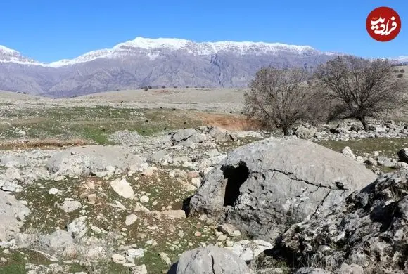 کتیبۀ باستانی «نبرد پهلوان و مار» در کوه‌های خوزستان کشف شد