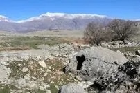 کتیبۀ باستانی «نبرد پهلوان و مار» در کوه‌های خوزستان کشف شد