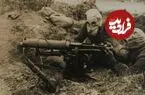 عکس| سلاحی که شیوه جنگیدن را تغییر داد؛ آشنایی با مسلسل