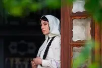 عکس| چهره روز؛ «ترلان پروانه و نرگس آبیار» در پشت صحنه سریال بامدادا خمار