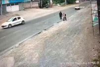ببینید؛ (۱۶+) زیر گرفتن عمدی ۲ زن در مازندران