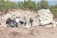 کشف بزرگترین سرستون جهان در ترکیه
