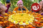 ببینید| غذای روستایی در سنگاپور؛ پخت یک غذای سنتی با ماهی، سس سویا و نودل در روستا