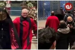 ببینید| مرد مرموز مراسم کریسمس را مختل کرد