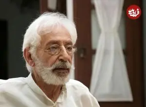 عکس| سفر زمان؛ «جمشید مشایخی» در 36 سالگی بعد از آبتنی در دریای خزر