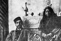 عکس| سفر در زمان؛ «مهد علیا» مادر ناصرالدین شاه به همراه خدمتکارانش