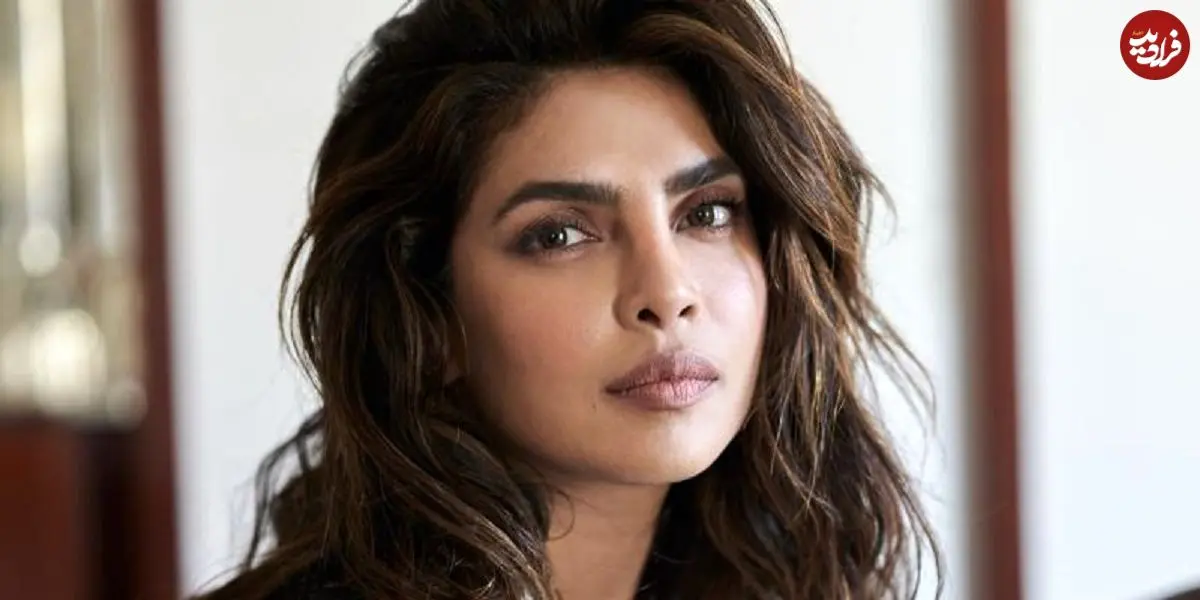 عکس| سفر در زمان؛ «پریانکا چوپرا» در 30 سالگی در پشت صحنه یک فیلم در هند؛ سال 1390