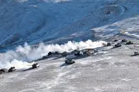 هند در حال احداث زیرساخت‌های ضروری در هیمالیا برای درگیری احتمالی با چین است