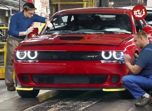 ببینید| خودروی دوج چلنجر افسانه ای چگونه در کانادا تولید می شود؟
