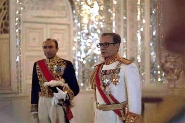 سفر در زمان؛ یادداشت‌های علم، یکشنبه ۲۹ بهمن ۱۳۵۱