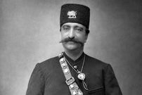 عکس؛ سفر به تاریخ؛ چهرۀ «عبدالصمد میرزا عزّالدوله» برادر ناصرالدین شاه قاجار در پیری