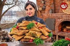 ببینید| غذای روستایی در ایران؛ پخت نان محلی و سمبوسه در روستایی در کنار زاینده رود