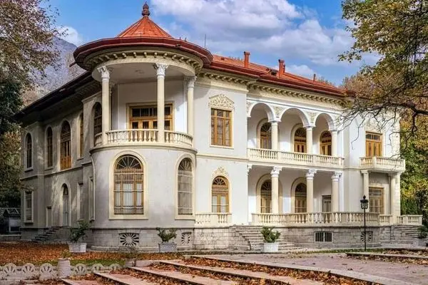 خسارت حمله موشکی اسرائیل به کاخ سعدآباد