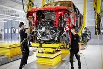 ببینید؛ نگاهی به خط تولید ابرخودروهای افسانه ای لامبورگینی در ایتالیا