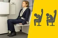 چرا مهمانداران در برخاست و فرود حالت خاصی می‌نشینند؟