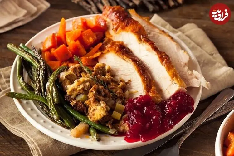 پرخوری تنها دلیل چاقی نیست؛ کدام عوامل غیر از پرخوری بر اضافه وزن تاثیر دارند؟