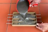 ببینید| نحوه ساخت یک گلدان زیبا با سیمان و مقوا به روش استاد چینی