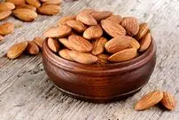 کنترل قند خون و دیابت با مصرف بادام