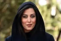 عکس| سفر در زمان؛ «مهتاب کرامتی» در پشت صحنه فیلم مردی از جنس بلور؛ سال 77