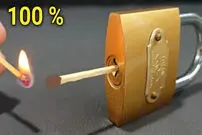 (ویدئو) نحوه باز کردن قفل بدون کلید و با کبریت به روش استاد کنیایی