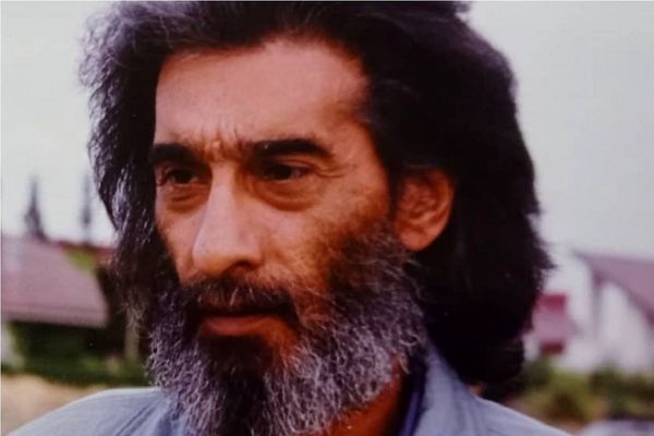 عکس؛ سفر در زمان؛ «انوشیروان ارجمند و کیهان دخت امین» در مراسم عروسی شان؛ سال 53