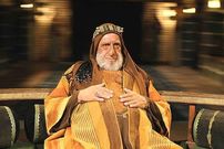 عکس| سفر به تاریخ؛ «عبدالله بن زبیر» در اتاق گریم سریال «مختارنامه»