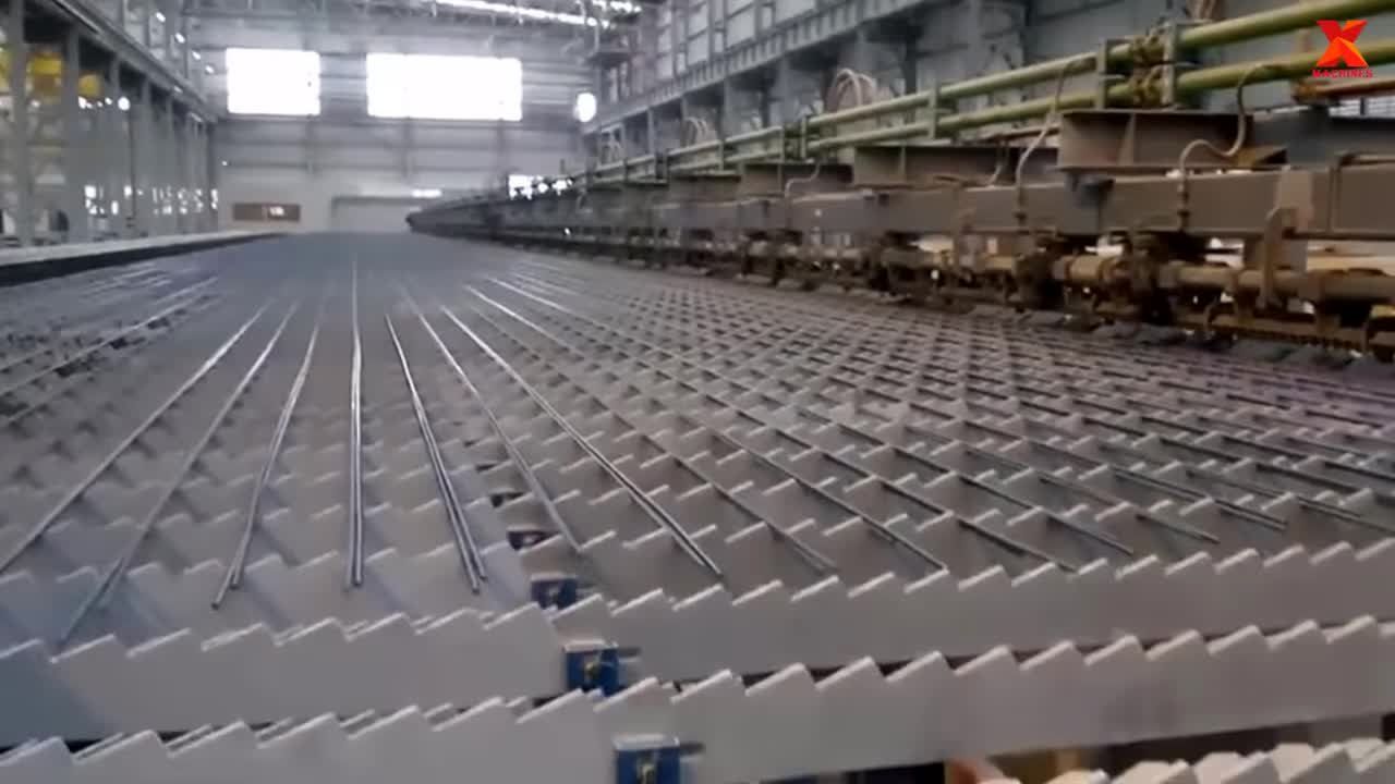 (ویدئو) فرآیند جالب و دیدنی تولید میلگرد در کارخانه از نمای نزدیک
